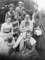 Л.Н. Толстой в кругу семьи1.jpg