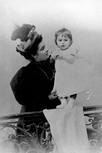 Prince Paul of Yugoslavia with mother (1896).jpg
